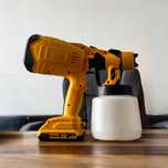 Pistolet na farbe + 2 dysze do mebli ogrodowych pasuje do aku dewalt