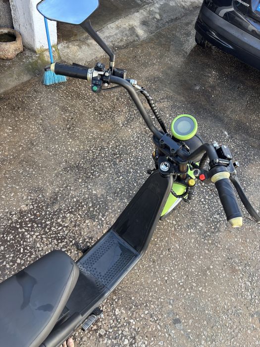 Scooter eletrica