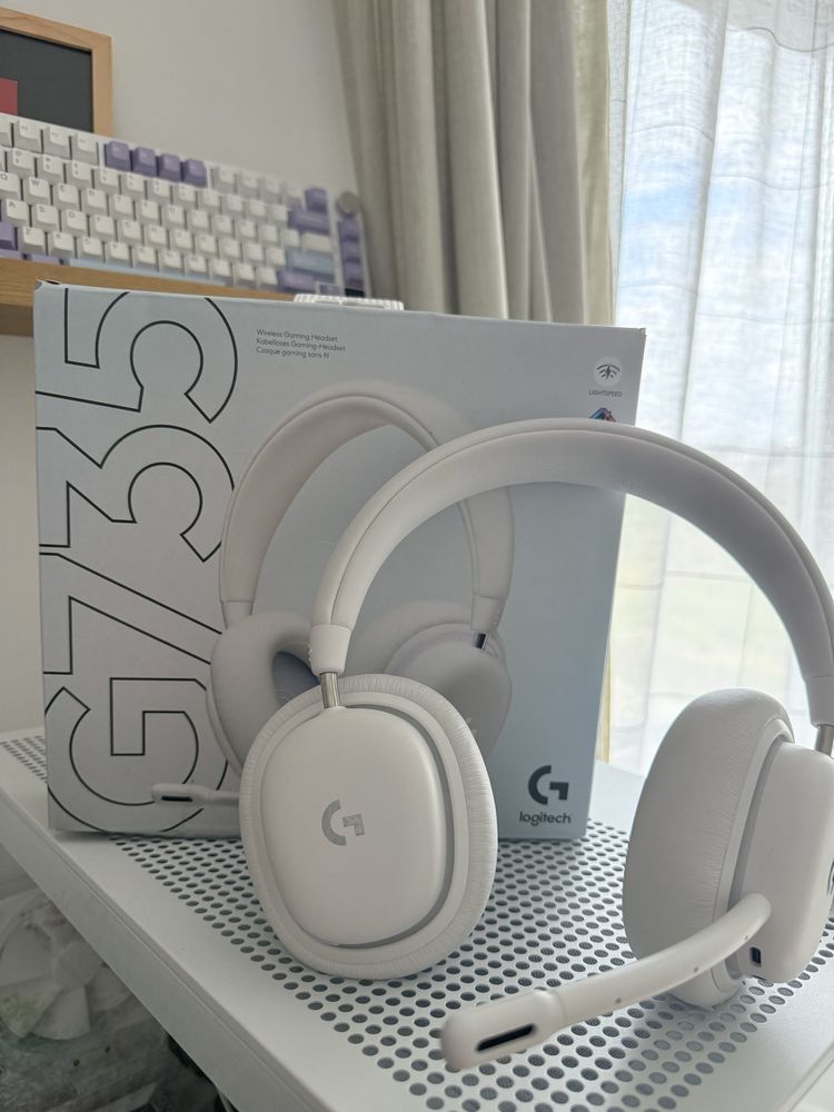 Słuchawki Logitech G735 Aurora - biale, bezprzewodowe, z mikrofonem
