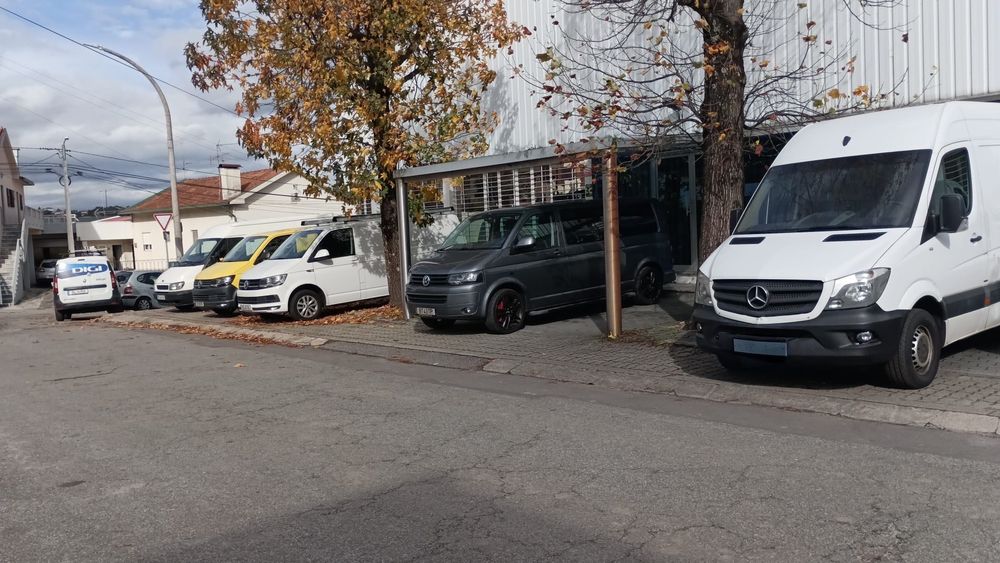 Alugo carrinhas com ou sem motorista