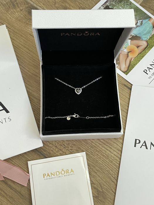 Цепочка Pandora з чорним серцем