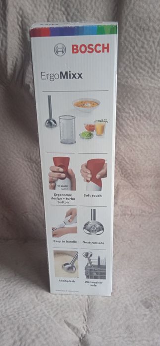 Блендер з емністю