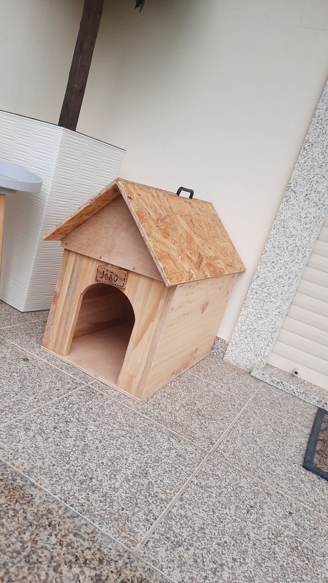 Casota para gato ou cão pequeno