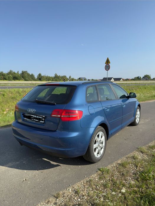 Audi A3 1,6 tdi automat