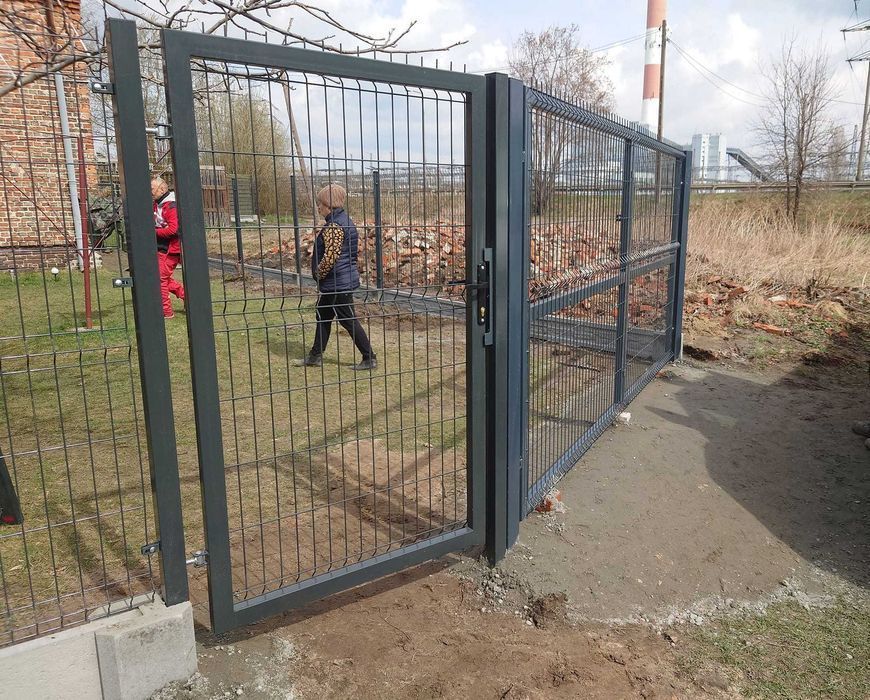ogrodzenia ogrodzenie panelowe panele słupki brama furtka płot palety