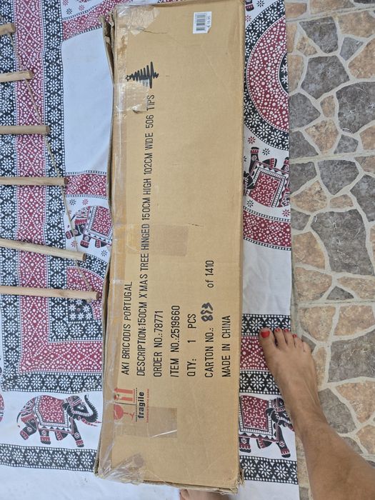 Árvore Natal usada uma vez