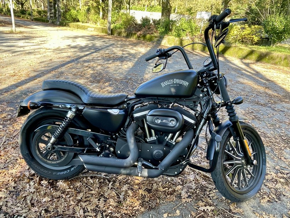 Harley Sportster Iron 883