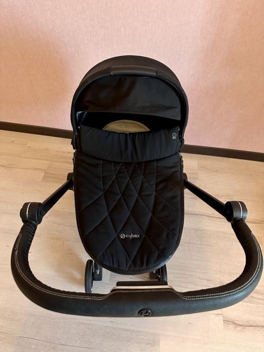 Коляска Cybex Mios 3.0