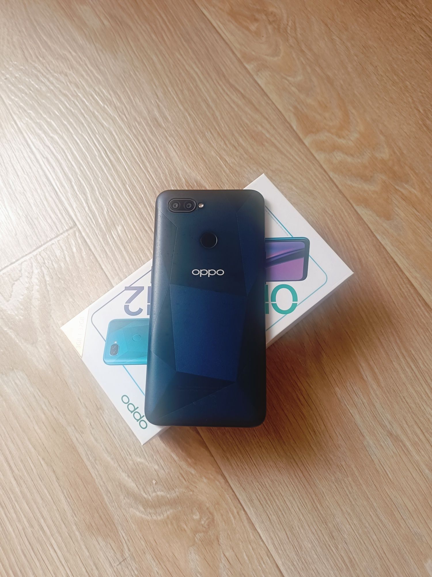 Смартфон Oppo A 12