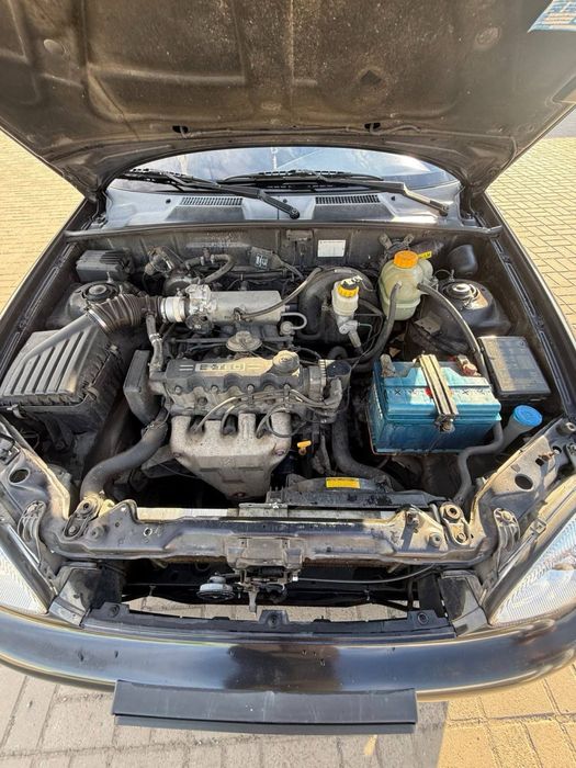 Продаж Daewoo Lanos 1.5 Бензин