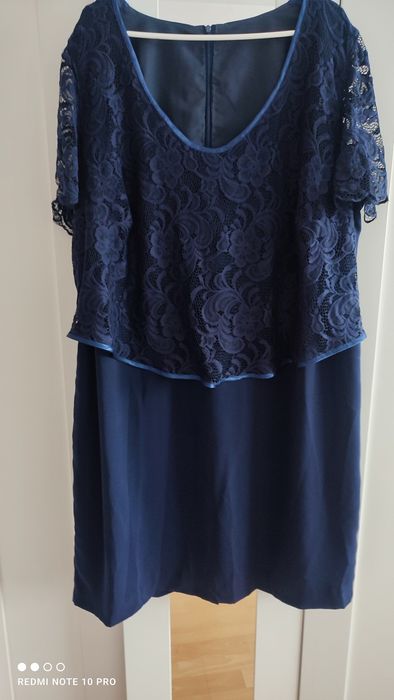 Bardzo ładna sukienka rozmiar 54