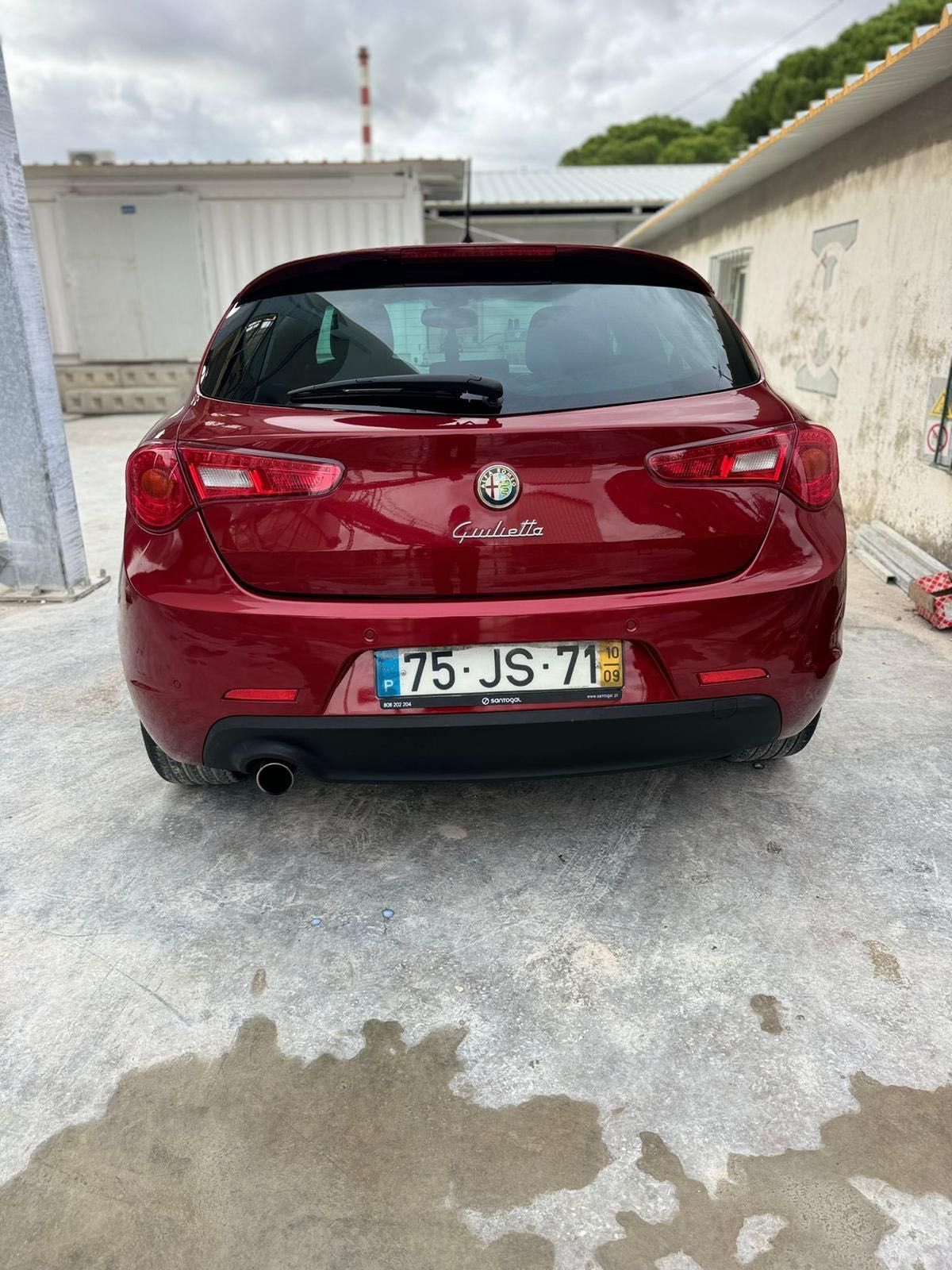 Alfa romeo vendo 2010