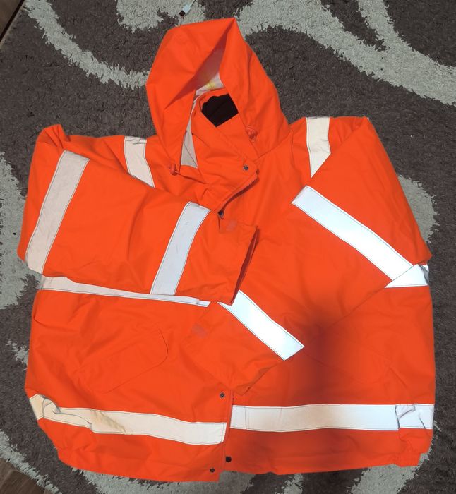 світловідбивна куртка-бомбер Portwest Hi-Vis Bomber Jacket
