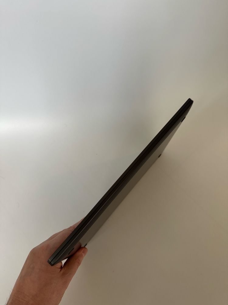 Microsoft Surface 13.8 Laptop 7 Copilot+ PC snapdragon xelite 12core