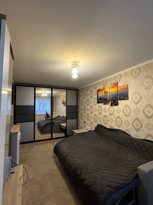 Здам в довгострокову оренду квартиру в центрі міста