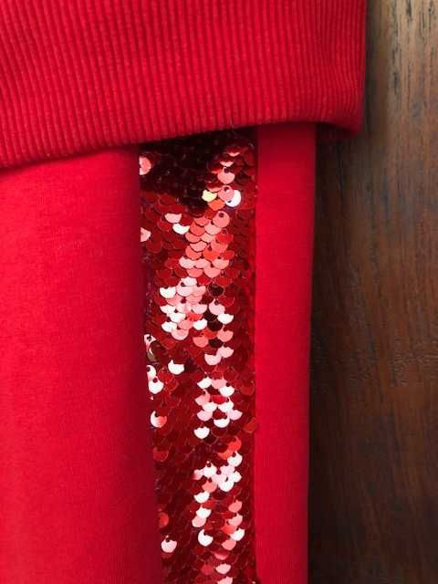 Dres damski czerwony z cekinami Elisabetta Zanardi, rozmiar S