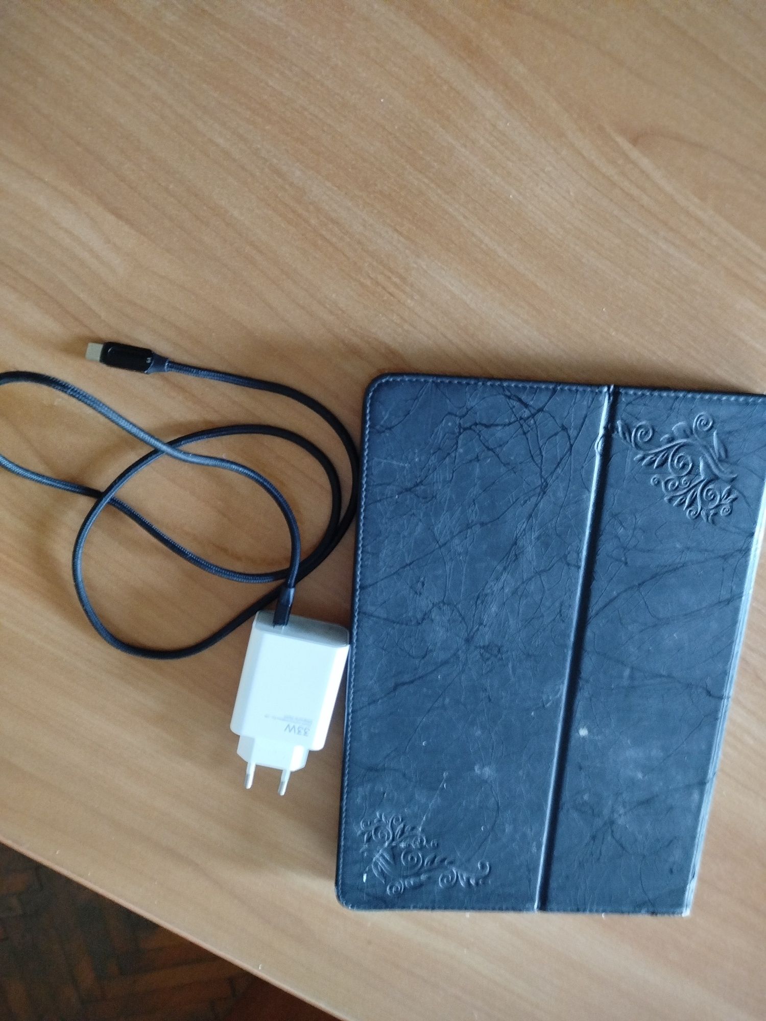Планшет CHUWI HI 12