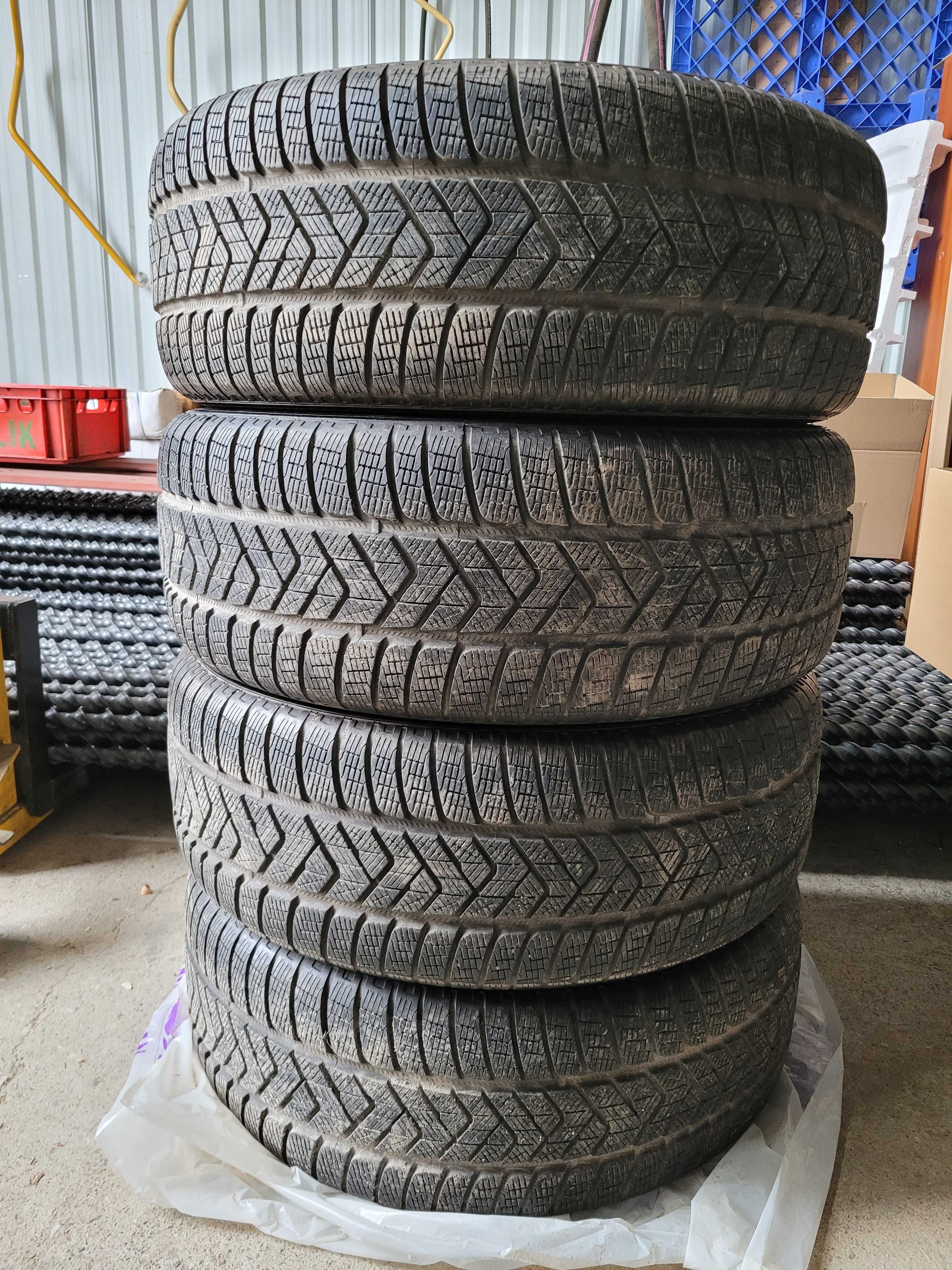 opony zimowe 4 sztuki Pirelli Scorpion Winter 255/60 r18