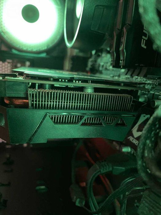 Відеокарта Radeon RX 580 Gigabyte Aorus 8gb