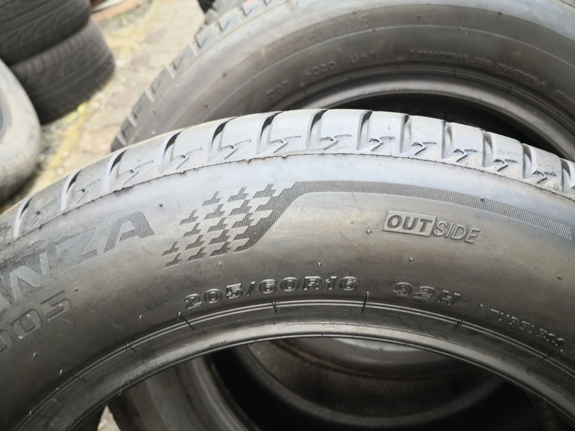 205/60r16 Bridgestone 2019r 6.8m lato