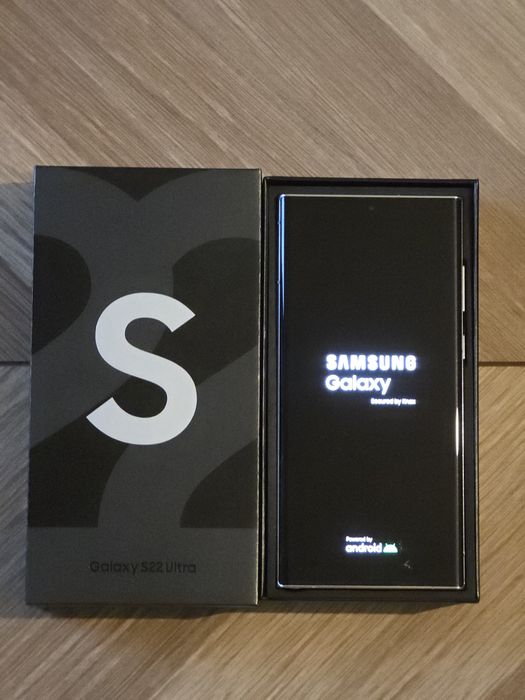 Galaxy S22 Ultra 12/128 pęknięte szkło