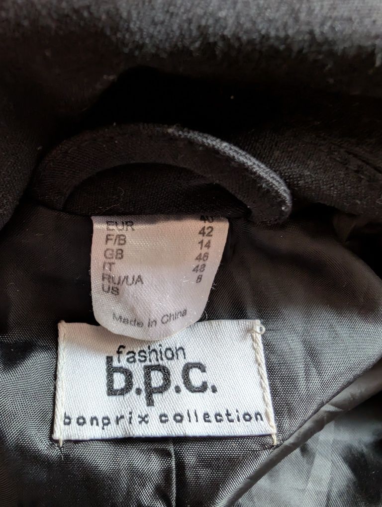 Чорний  жіночий піджак b.p.c. Bonprix Collection, розмір 42