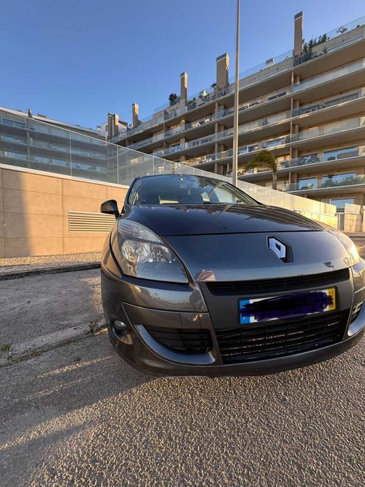 Renault Scenic 1.5 DCI