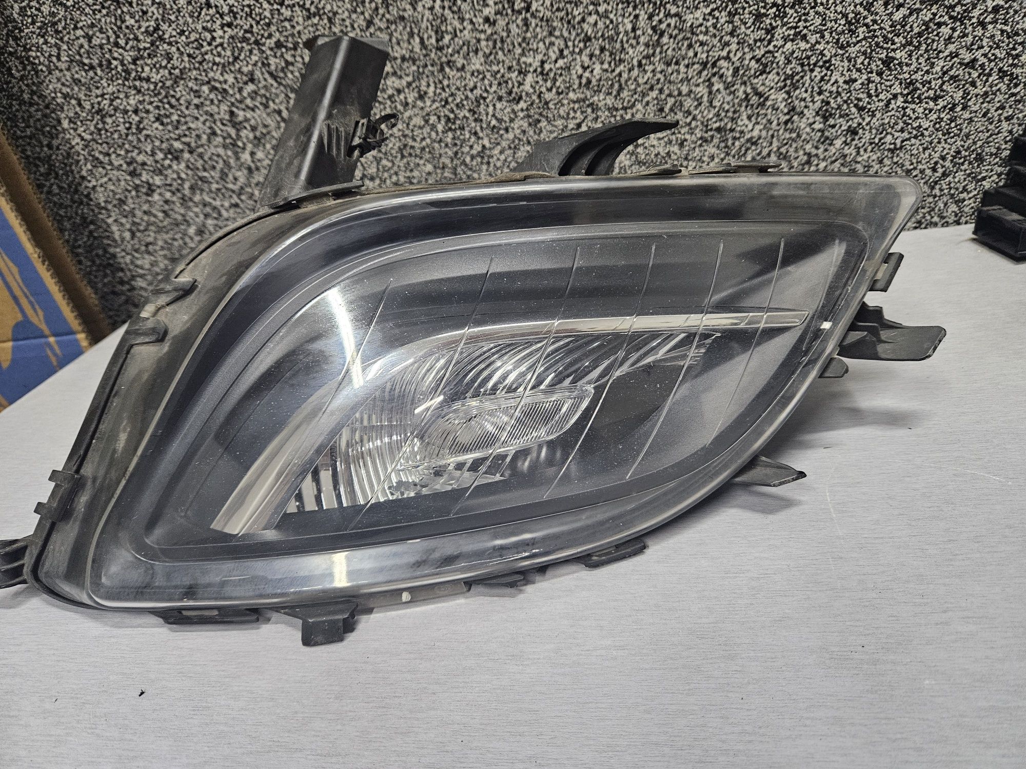 Astra J Halogen kierunkowaskaz lewy