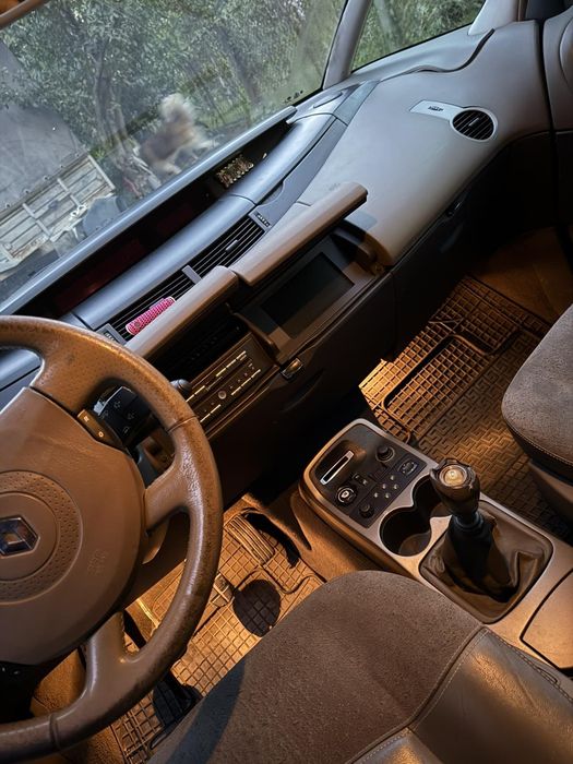 Рено еспейс 4 в хорошому стані