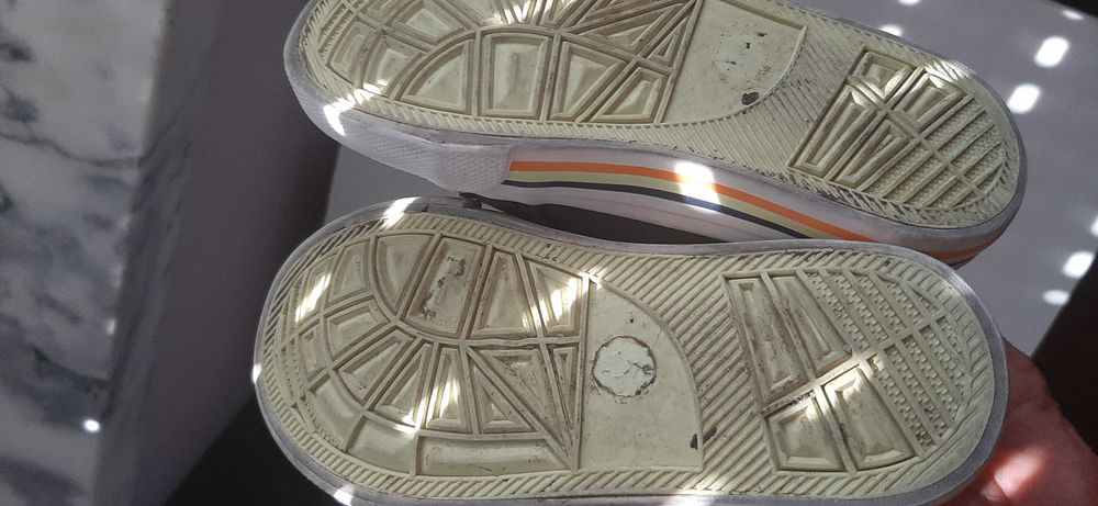 Tenis Bota N° 25 Usado Bom Estado Entrego em Alfragide e Benfica