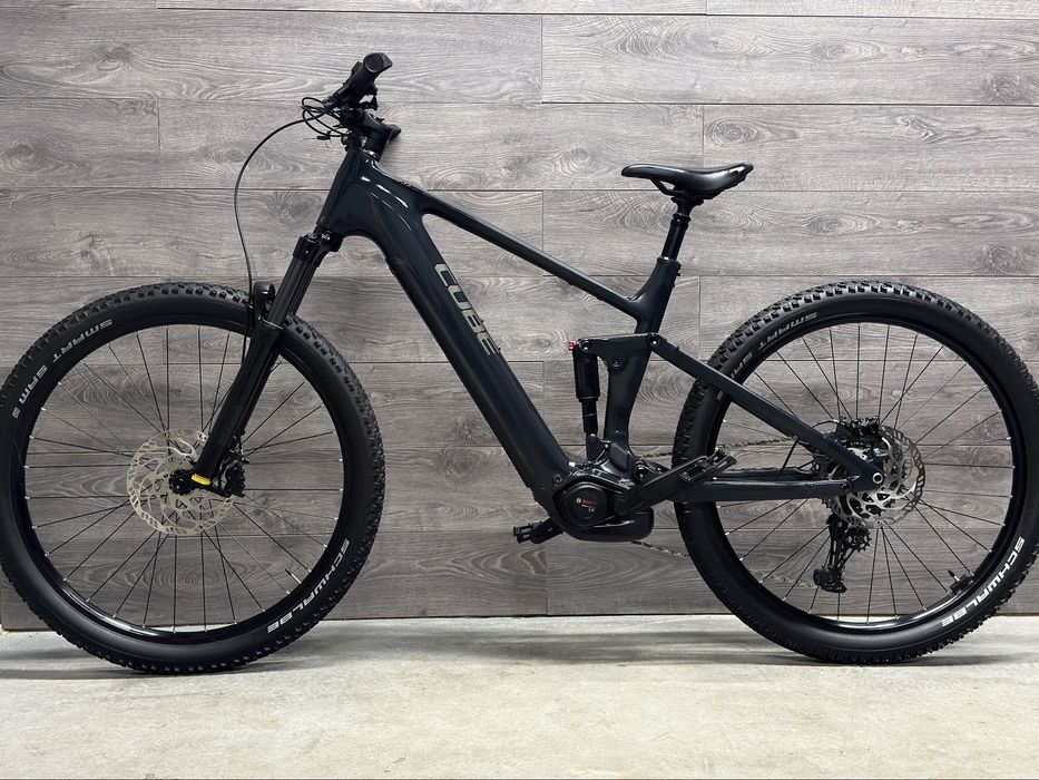 Гірський електровелосипед Cube 2025(рама XL колеса 29) BOSCH