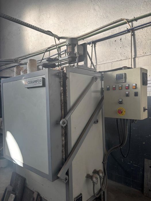 Unidade de Fundição Ceramifor CGF200 + Estufa de Gesso
