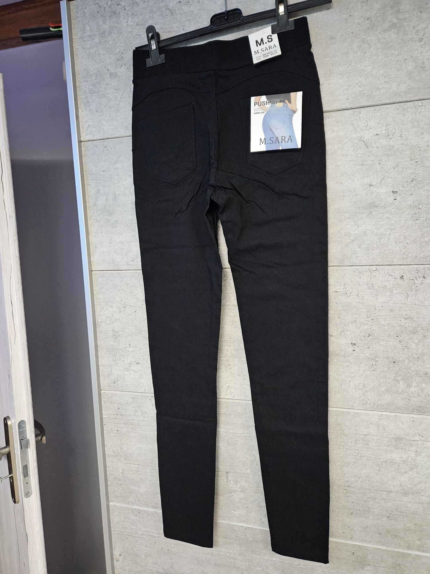 Nowe z metką Czarne spodnie jeansy jegginsy leginsy M.Sara rozm Xs/S