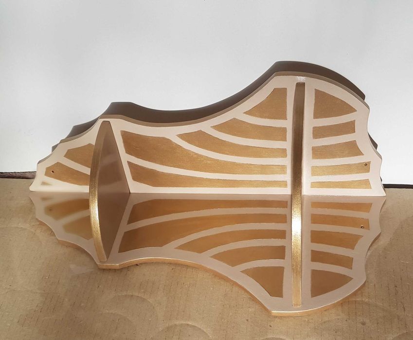 Półka narożna -ręcznie robiona