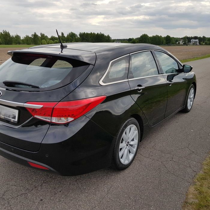 Hyundai I40 BEZWYPADKOWY Navi Keyless Parktronik Podgrzewane fotele