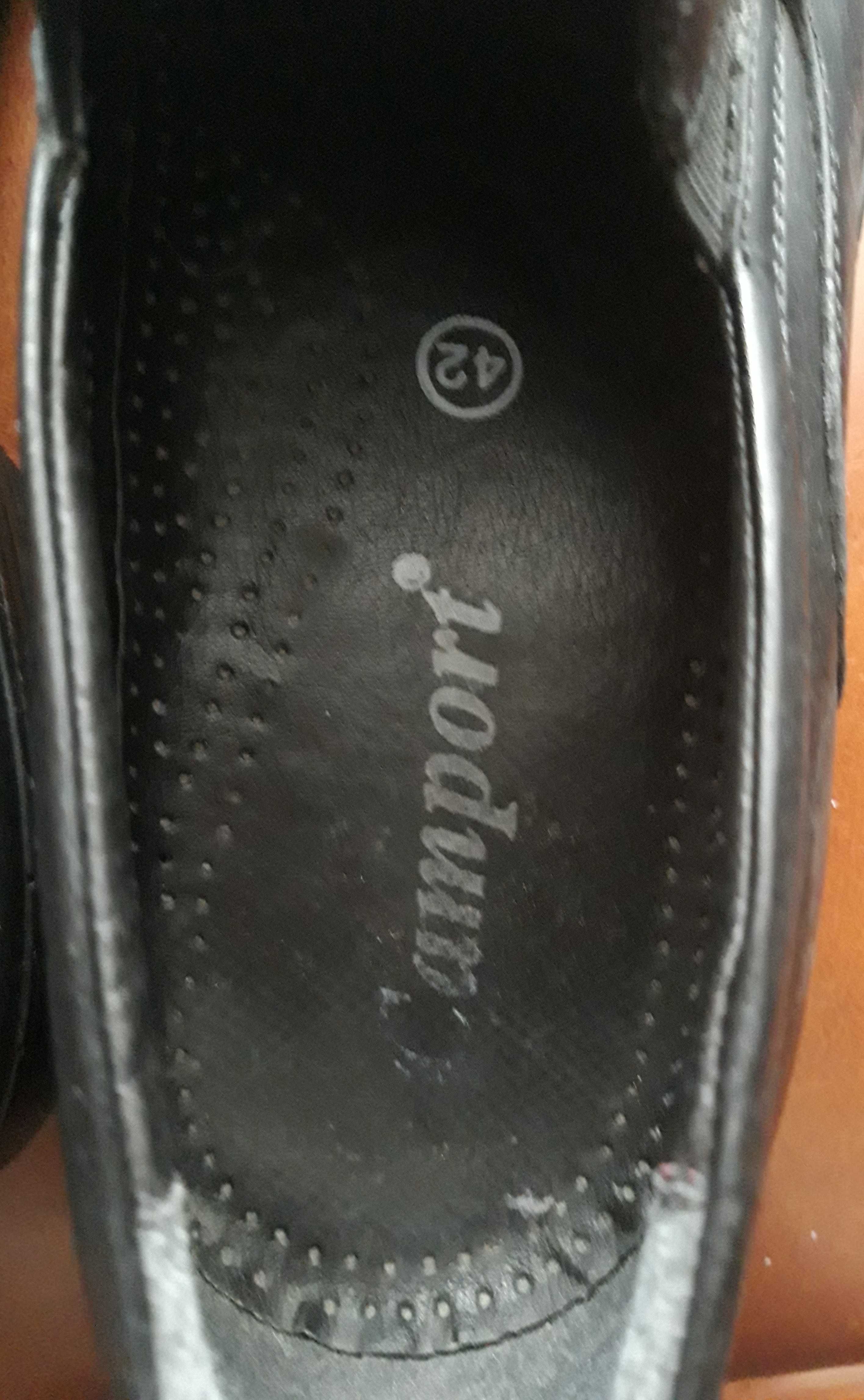 Sapatos Pretos Camport, Sóbrios e Elegantes