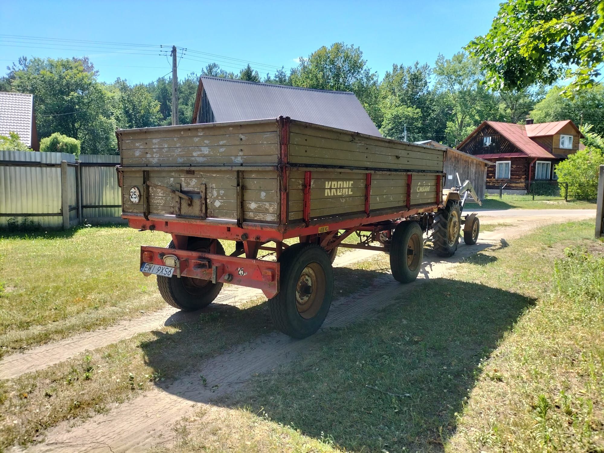 Przyczepa Krone Emsland 8T całkowitej