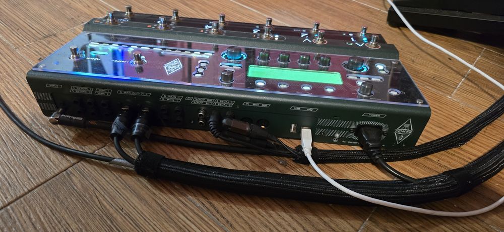 Modelador guitarra Kemper Stage profiling amp