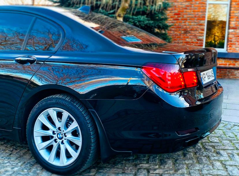 Продам Легендарную БМВ 750 , Полностью Обслужена в Идеальном Состоянии