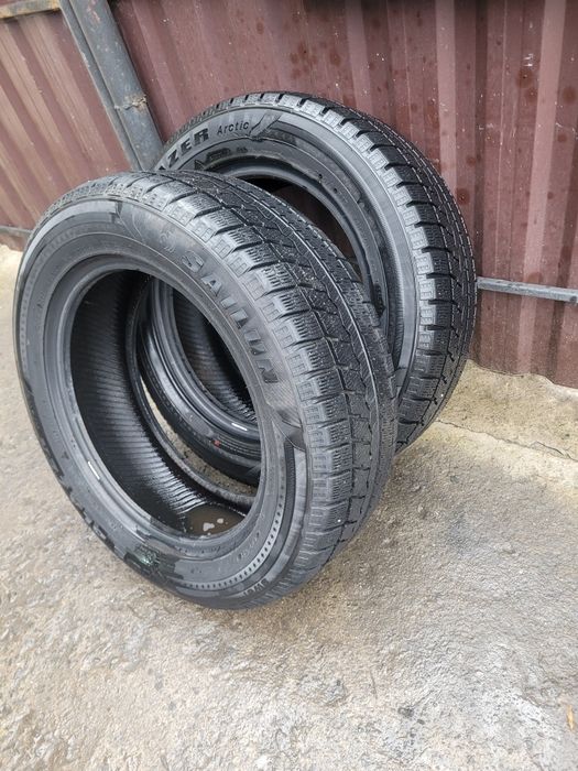 Резина Ice blazer 205/60 R16 пара