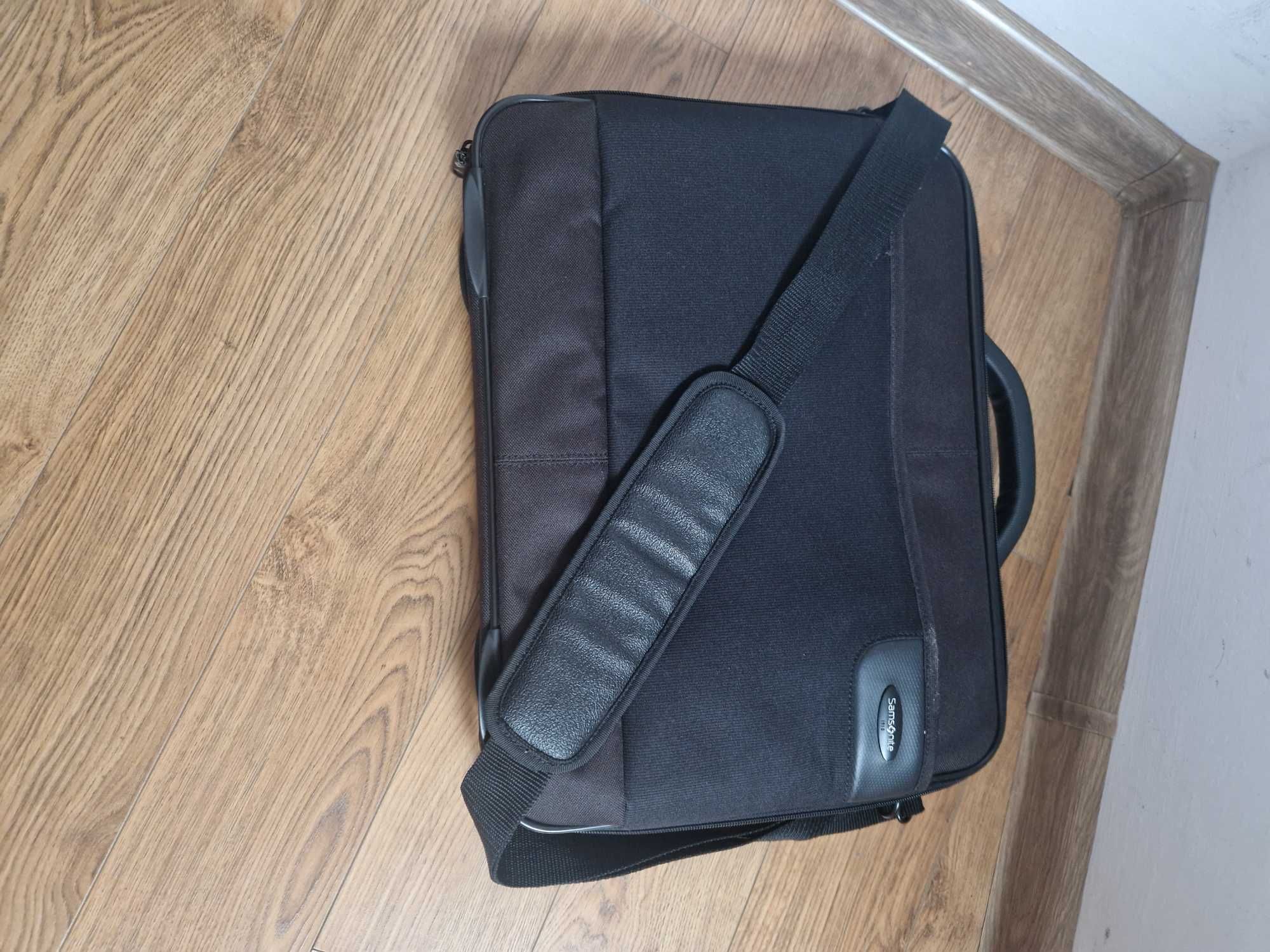 torba czarna samsonite na laptop