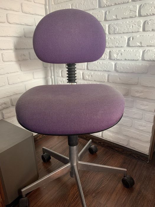 Комп'ютерне крісло