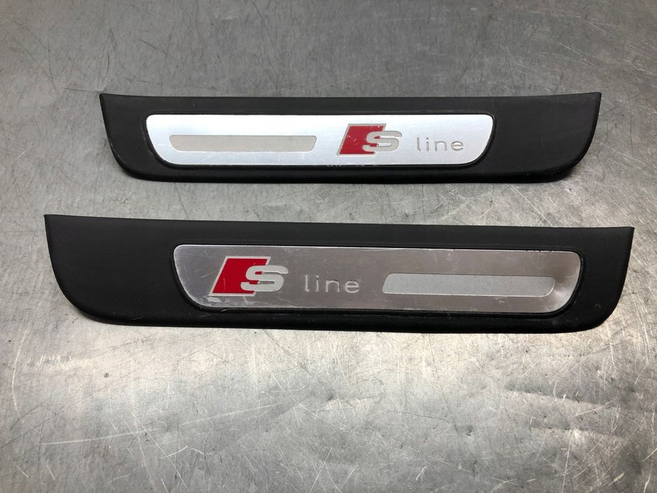 A4 B8 S Line nakładki Listwy Progowe Komplet