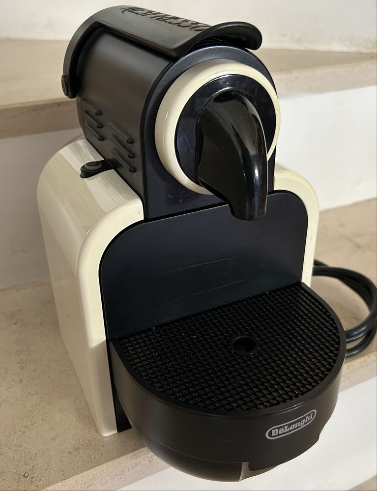Máquina Café Nespresso