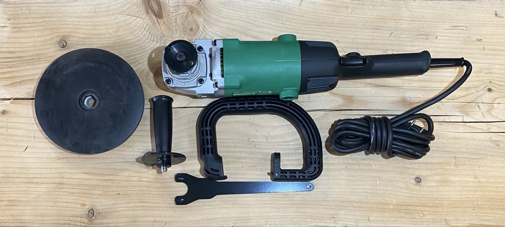 Hitachi SP 18 VA Polerka