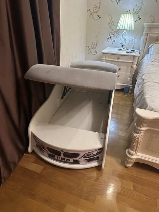 Дитяче ліжко BMW