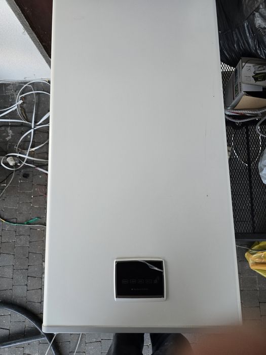 Przepływowy podgrzewacz wody HAIER ES100V-F1  100l