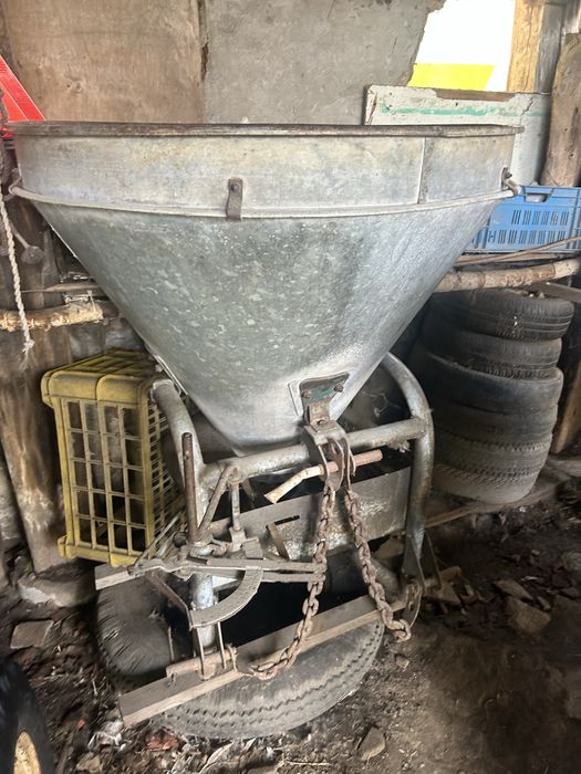 Brony, siewnik lejek