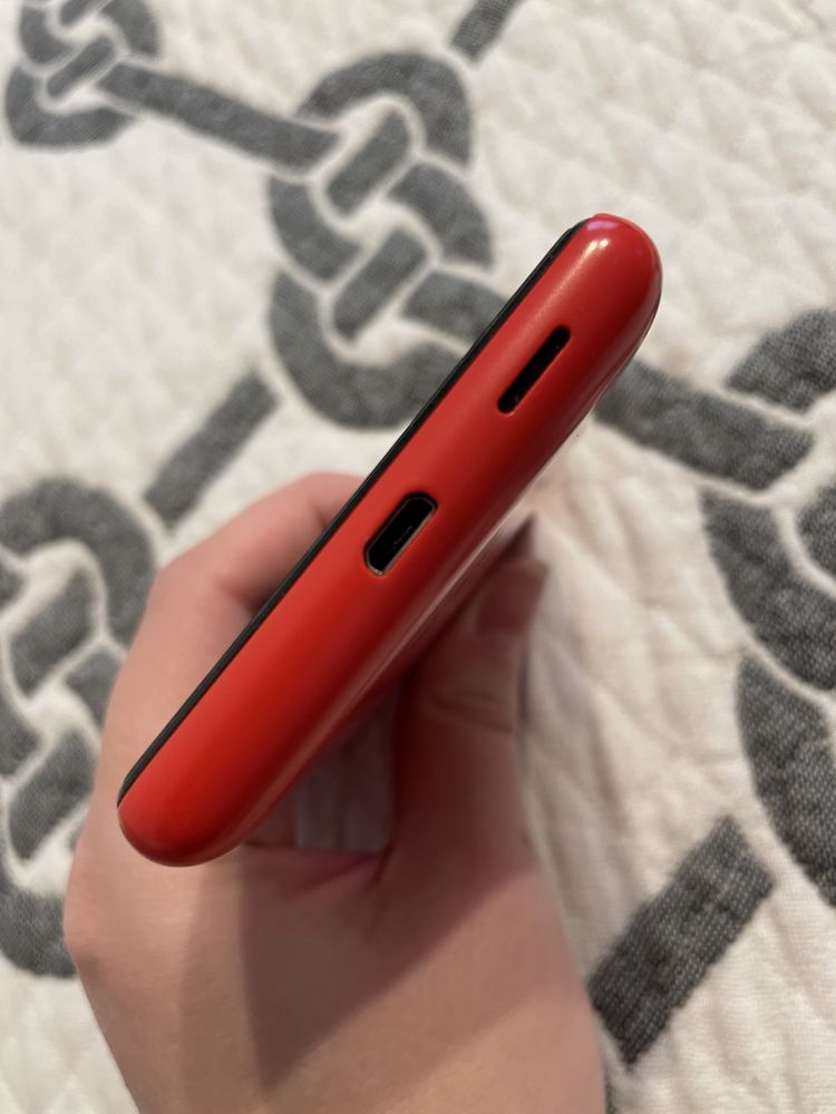 Nokia lumia 825 червоний