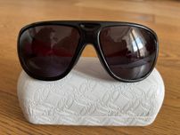 Okulary przeciwsłobeczne oakley sportowe